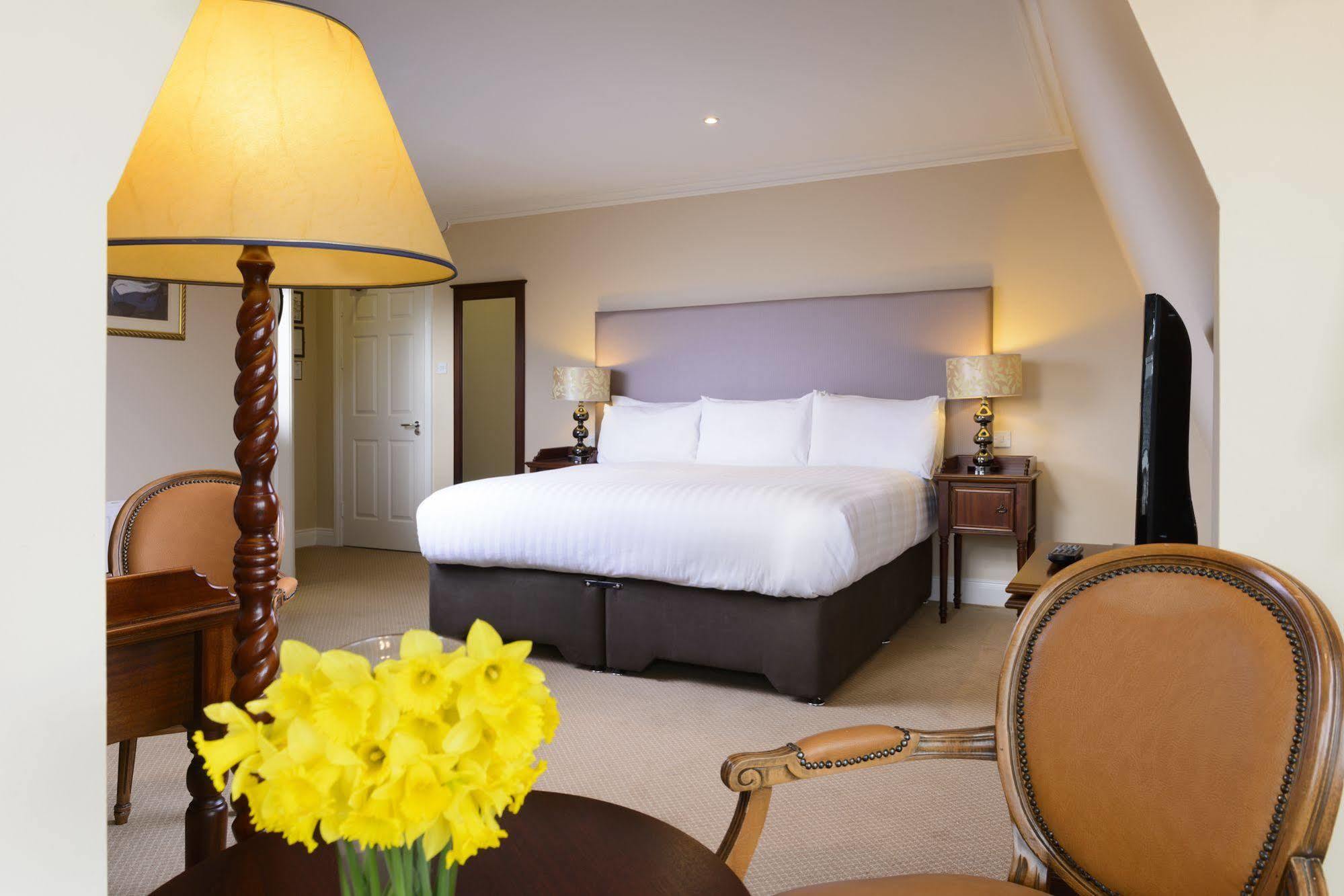 Mcsweeney Arms Hotel Killarney Luaran gambar